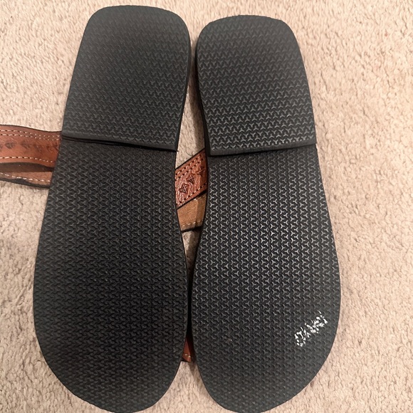 Authentic Hand Made Artisan Jerusalem genuine stamped leather Sandals Toe loop - Picture 2 of 2